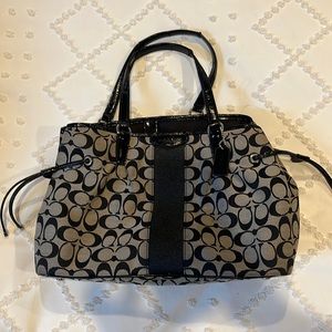 ✨🖤Coach Purse🖤✨